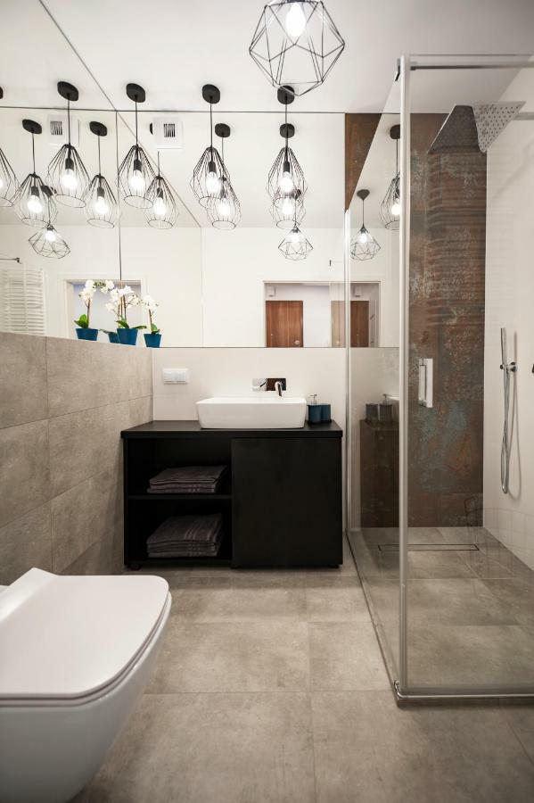 Unique 3City Apartments - Grey Apartment Gdańsk Eksteriør billede